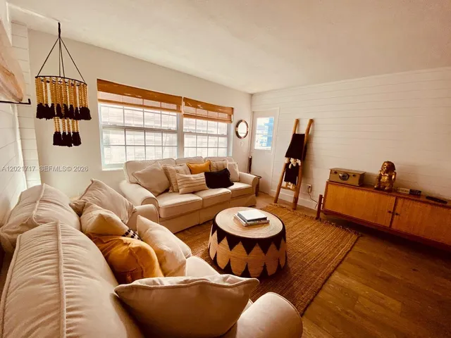 1-bedroom home at 325 Ocean Drive #408, Miami Beach