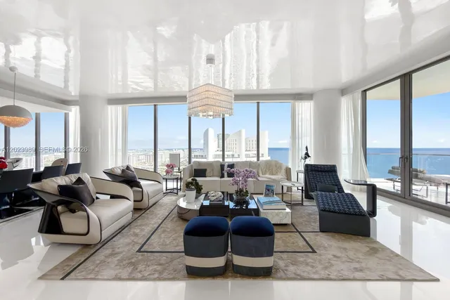 4-bedroom home at 17975 Collins Avenue #N4602, Sunny Isles Beach