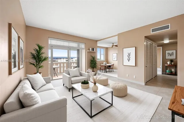 2-bedroom home at 4350 Hillcrest Dr 1016 #1016, Hollywood