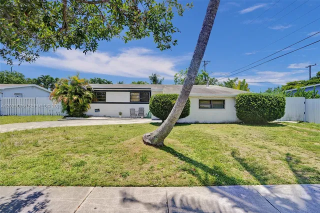 3-bedroom home at 9910 Bahama Drive, Cutler Bay