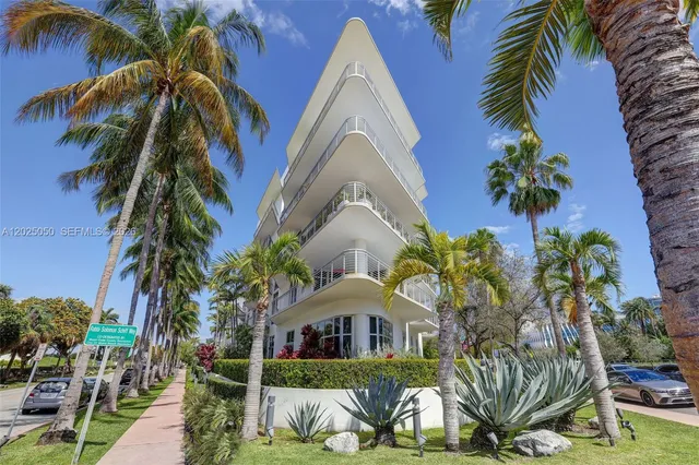 2-bedroom home at 2001 Meridian Avenue #101, Miami Beach