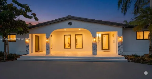 5-bedroom home at 8695 SW 110th Street, Miami