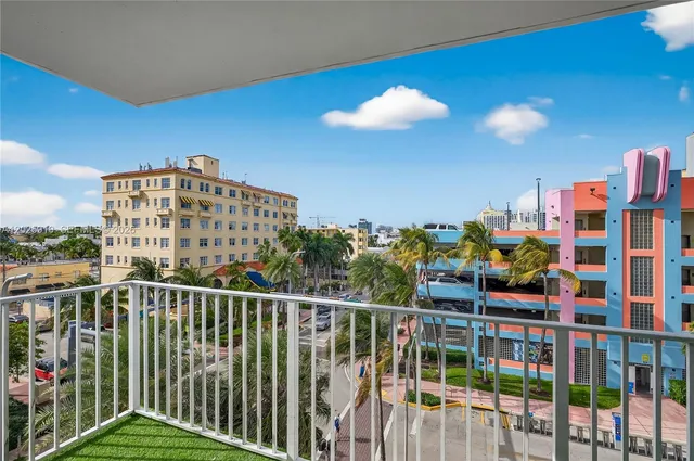 1-bedroom home at 1255 Collins Avenue #504, Miami Beach