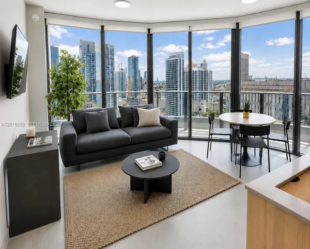 1-bedroom home at 121 NE 5th Street #2705, Miami