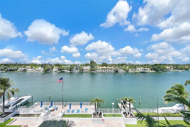 1-bedroom home at 5700 Collins Avenue #5J, Miami Beach