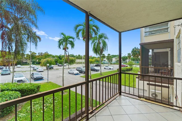 2-bedroom home at 7100 NW 17th Street #219, Plantation