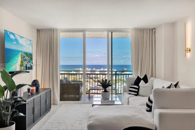 1-bedroom home at 90 Alton Road #2207, Miami Beach