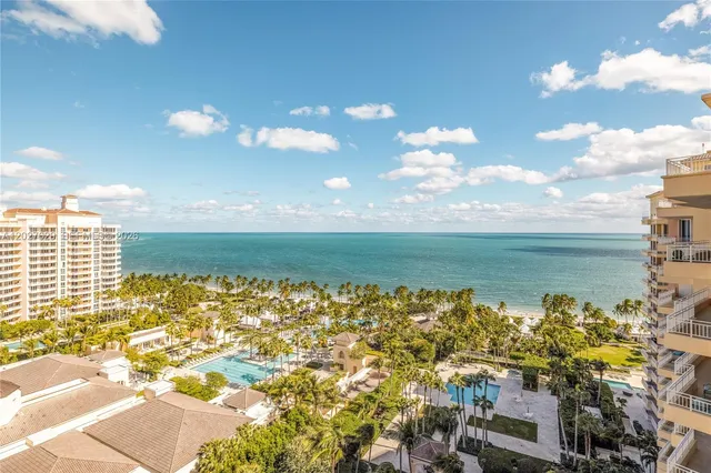 5-bedroom home at 799 Crandon Blvd Ph-8 #PH-8, Key Biscayne