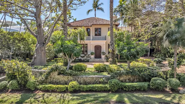 5-bedroom home at 3462 N Moorings Way, Miami