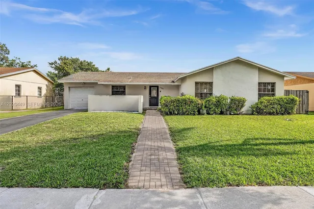 4-bedroom home at 11061 SW 163rd Street, Miami