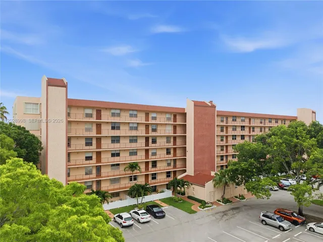 1-bedroom home at 14623 Bonaire Boulevard #405, Delray Beach