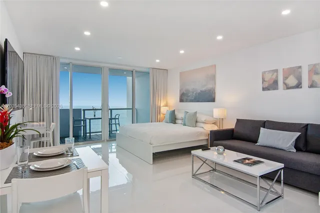 6-bedroom home at 5445 Collins Avenue #1730+1232+1424+928+724+12, Miami Beach