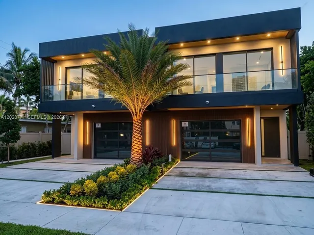 4-bedroom home at 707 NE 7th Avenue #2, Fort Lauderdale