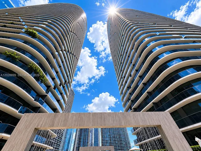 2-bedroom home at 45 SW 9th Street #1506, Miami