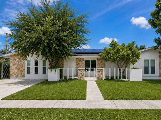 4-bedroom home at 21335 NE 19th Court, Miami