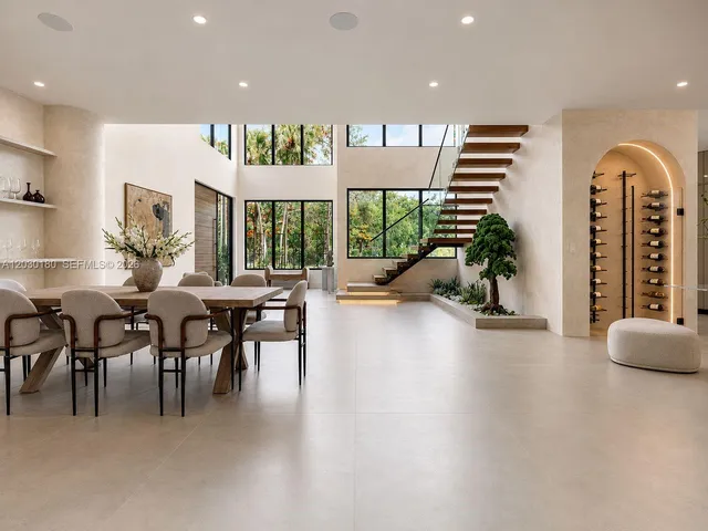 6-bedroom home at 9530 SW 95th Court, Miami