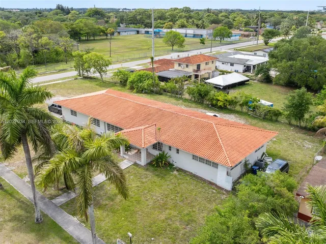 5-bedroom home at 1895 NW 175th Street, Miami Gardens