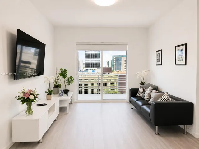 1-bedroom home at 234 NE 3rd Street #905, Miami