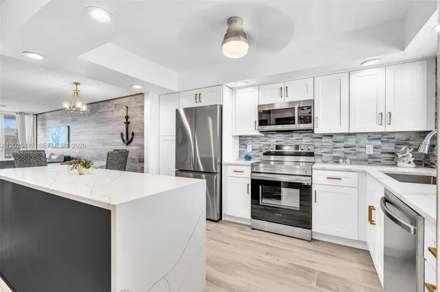 2-bedroom home at 2018 S Federal Hwy 402 #402, Boynton Beach