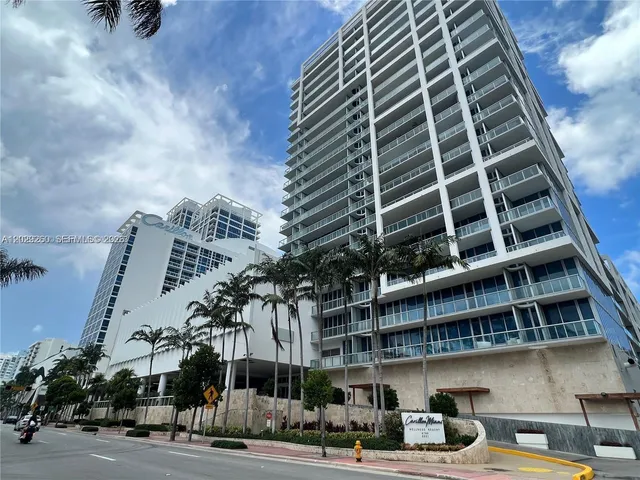 1-bedroom home at 6799 Collins Avenue #1501, Miami Beach