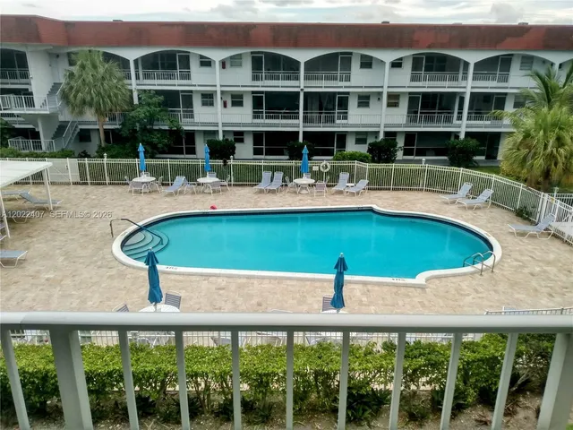2-bedroom home at 581 Blue Heron Drive #315B, Hallandale Beach