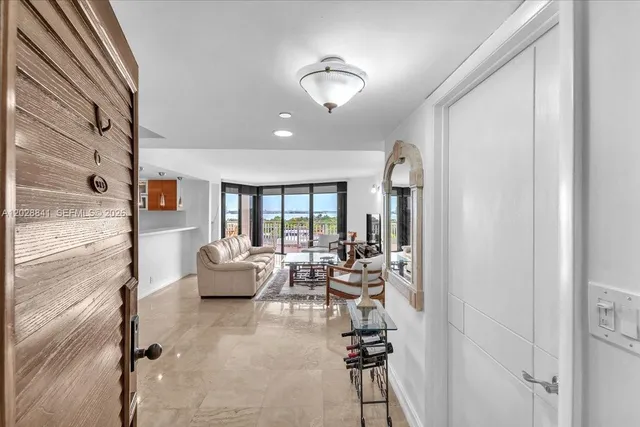 1-bedroom home at 2000 Towerside Terrace #908, Miami