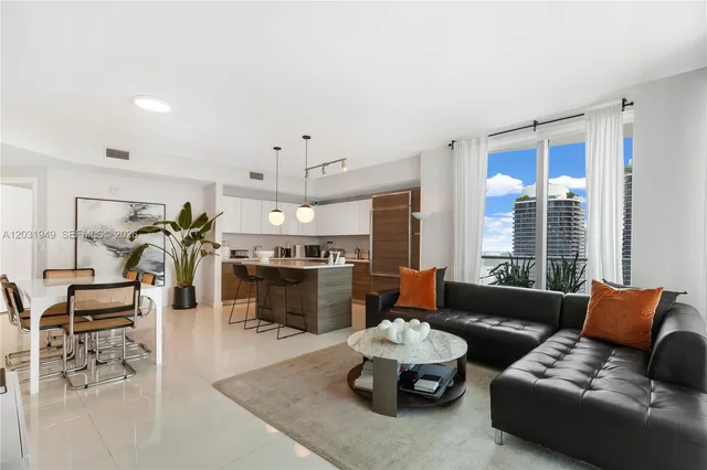 2-bedroom home at 1100 S Miami Avenue #3810, Miami