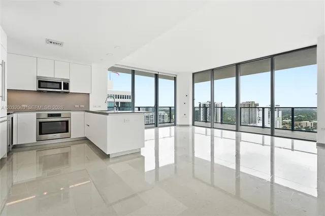 3-bedroom home at 88 SW 7th Street #2302, Miami