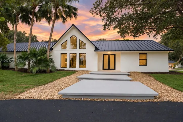 4-bedroom home at 20500 SW 50th Place, Southwest Ranches