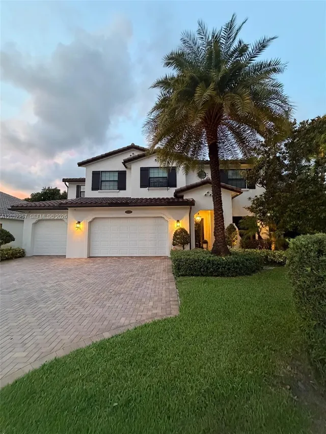 5-bedroom home at 10609 SW 55th Street, Cooper City