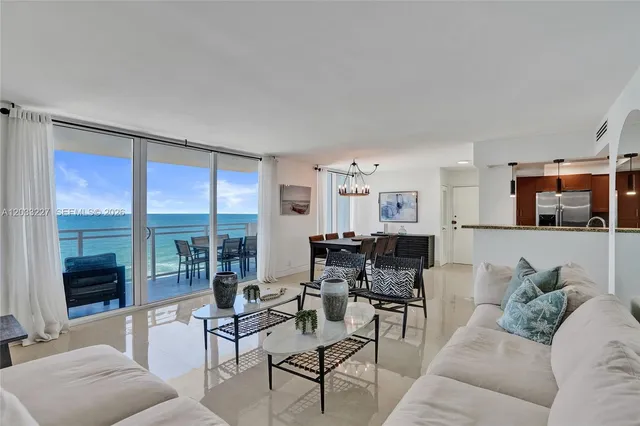 2-bedroom home at 2030 S Ocean Drive #821, Hallandale Beach