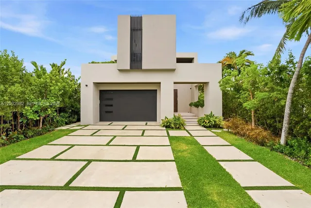 4-bedroom home at 1050 Stillwater Drive, Miami Beach