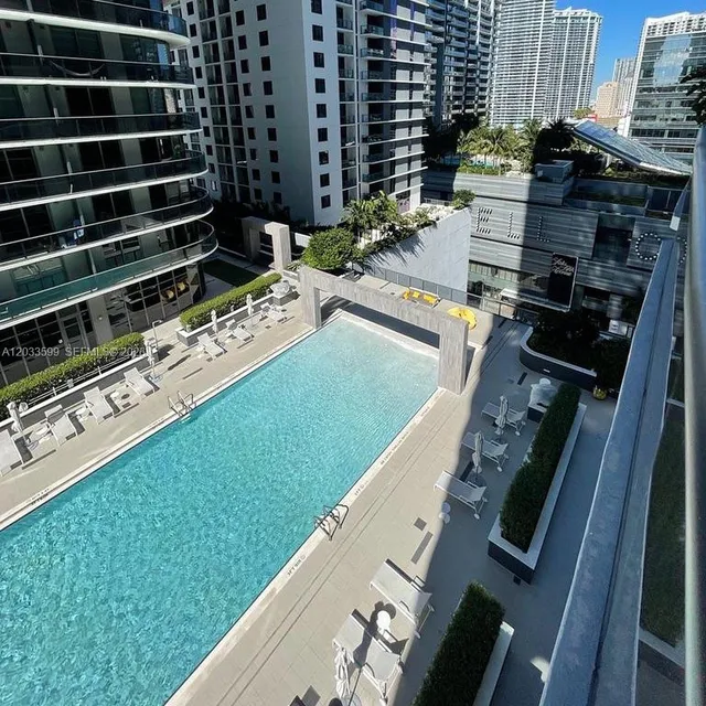1-bedroom home at 45 SW 9th Street #1407, Miami