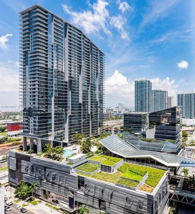 1-bedroom home at 88 SW 7th Street #2206, Miami