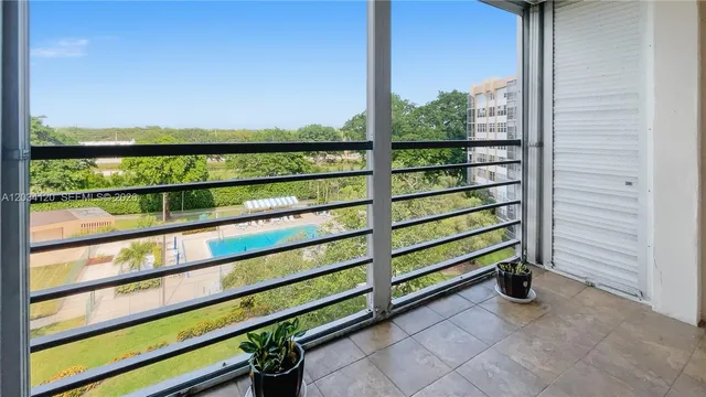 1-bedroom home at 1300 Saint Charles Place #620, Pembroke Pines