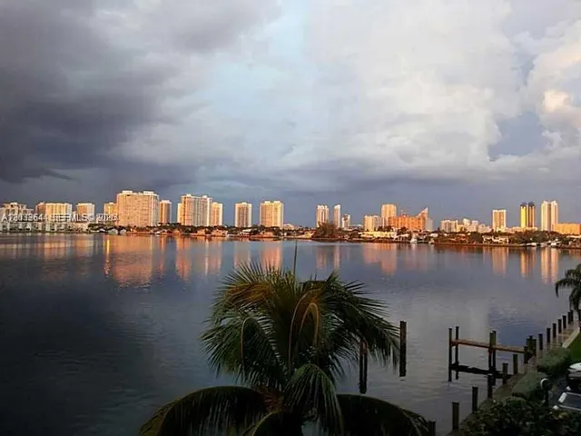 2-bedroom home at 16546 NE 26th Avenue #4C, North Miami Beach