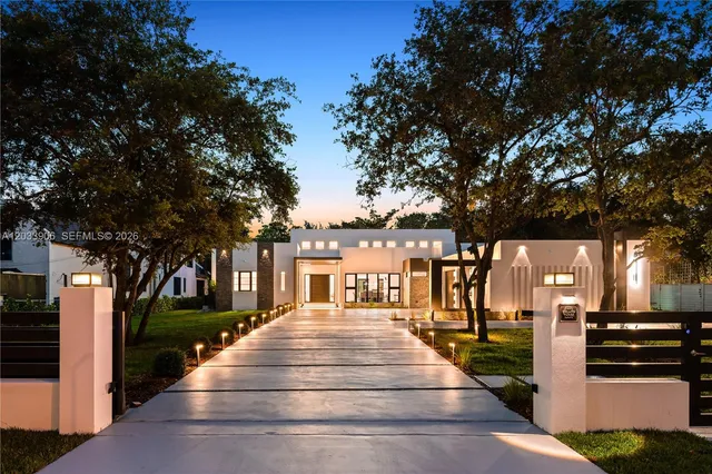 5-bedroom home at 6200 SW 83 Avenue, Miami