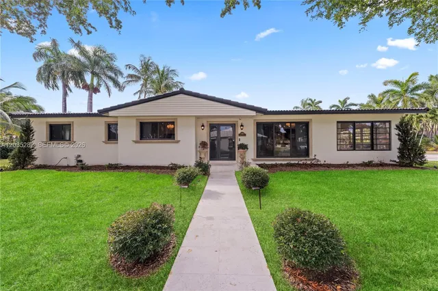 3-bedroom home at 1302 Fillmore Street, Hollywood