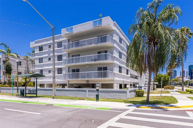 2-bedroom home at 3527 NE 168th Street #309, North Miami Beach