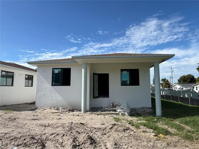 4-bedroom home at 344 NW 11th Street, Pompano Beach