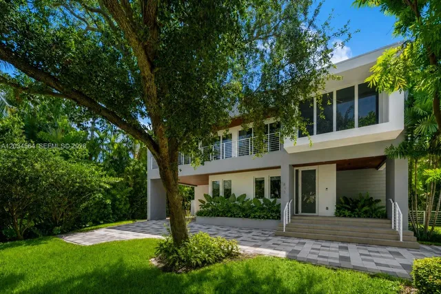 7-bedroom home at 425 Harbor Drive, Key Biscayne