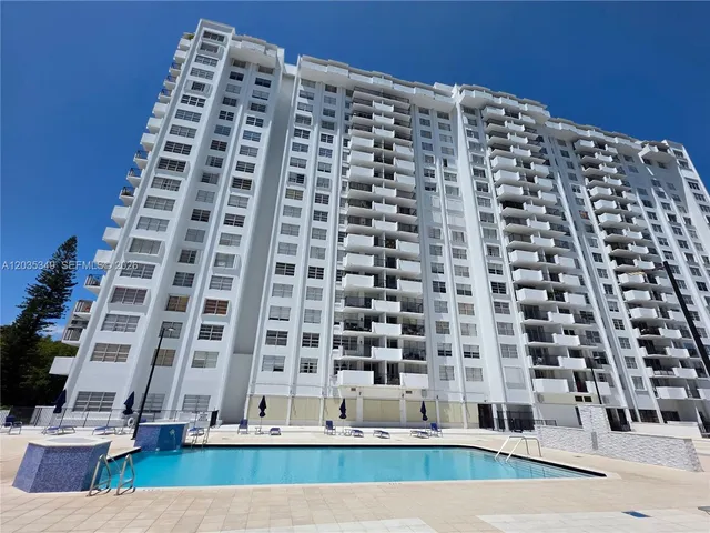 1-bedroom home at 2780 NE 183rd Street #1111, Aventura