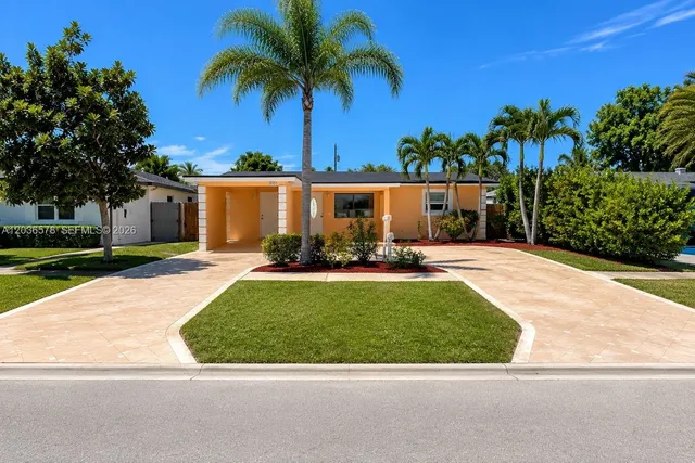 3-bedroom home at 3327 Taft Street, Hollywood