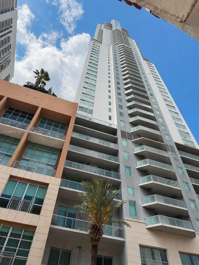 1-bedroom home at 253 NE 2nd Street #3004, Miami