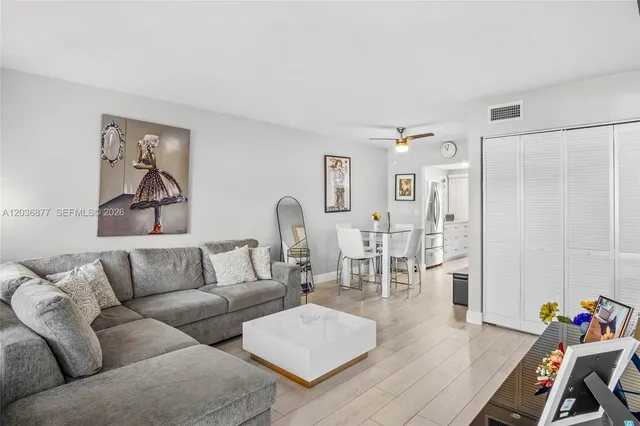 1-bedroom home at 19 Abbey Lane #104, Delray Beach