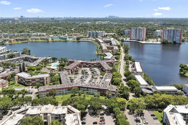 1-bedroom home at 1400 NE 191st Street #343, Miami