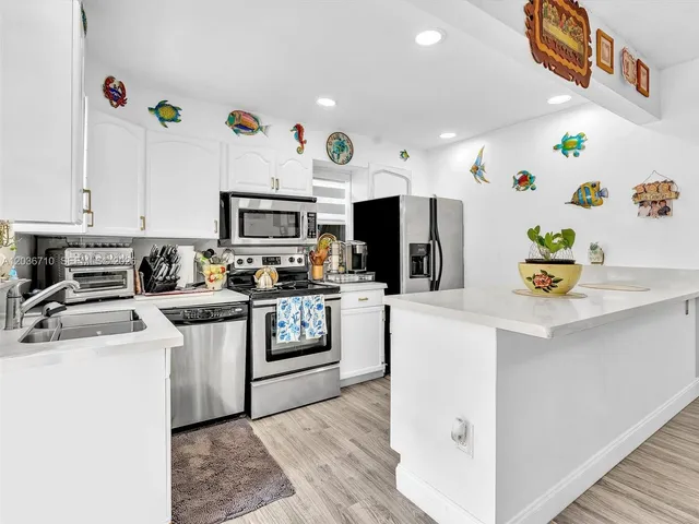 2-bedroom home at 3483 SW 52nd Avenue, Pembroke Park