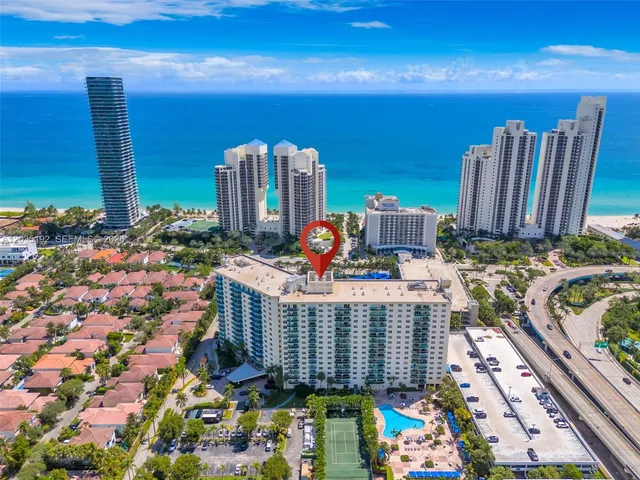 1-bedroom home at 19370 Collins Avenue #823, Sunny Isles Beach