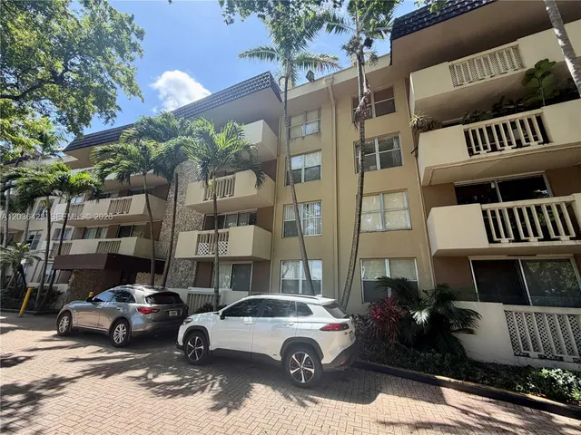 2-bedroom home at 1800 Sans Souci Boulevard #239, North Miami