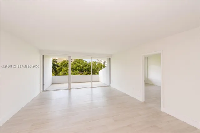 1-bedroom home at 155 Ocean Lane Drive #403, Key Biscayne